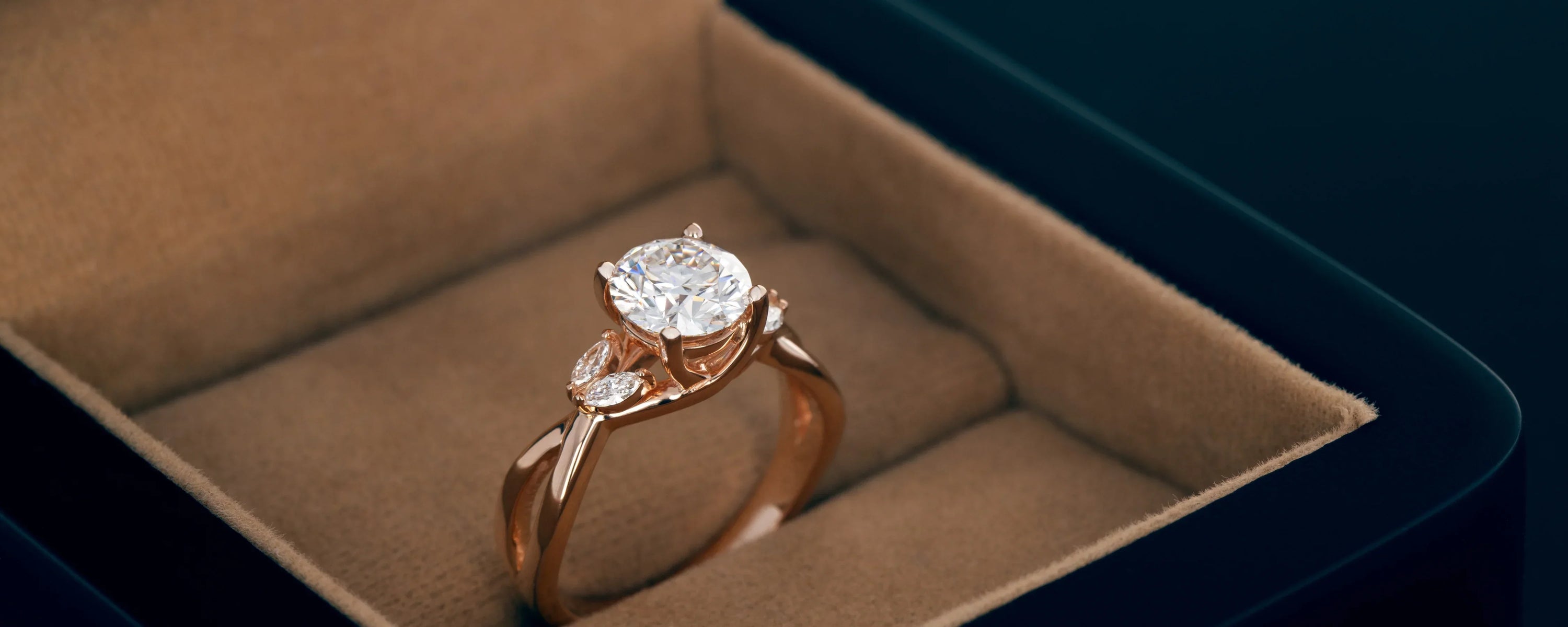 Dos and Don’ts of Storing Engagement Rings: A Complete Guide