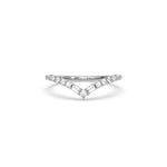 This white gold ring displayed on front view is made with round brilliant-cut diamonds and baguette set in a prong setting