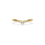 This yellow gold ring displayed in front view is made with round brilliant-cut diamonds and baguette diamonds all set in a shared prong setting