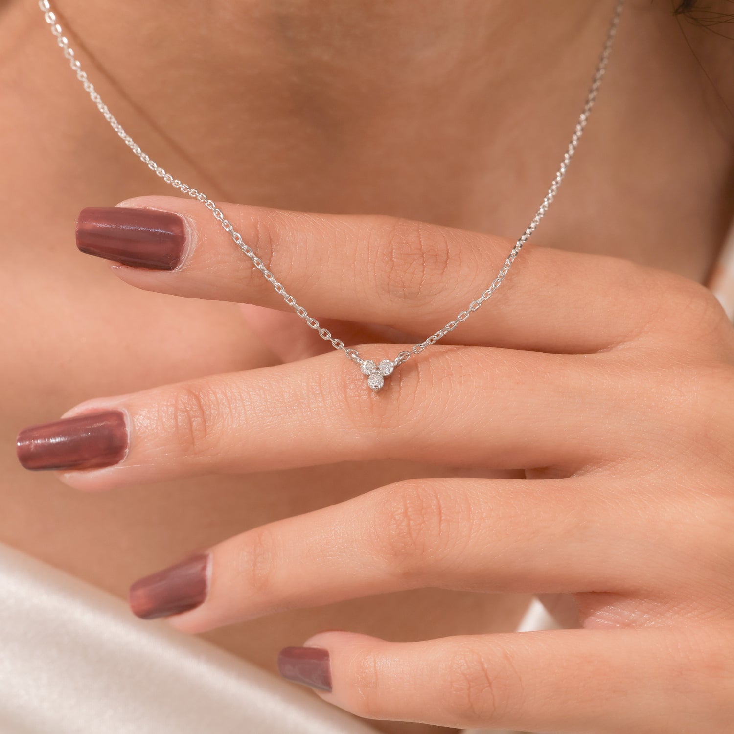 18K White Gold Trio Round Diamond Necklace