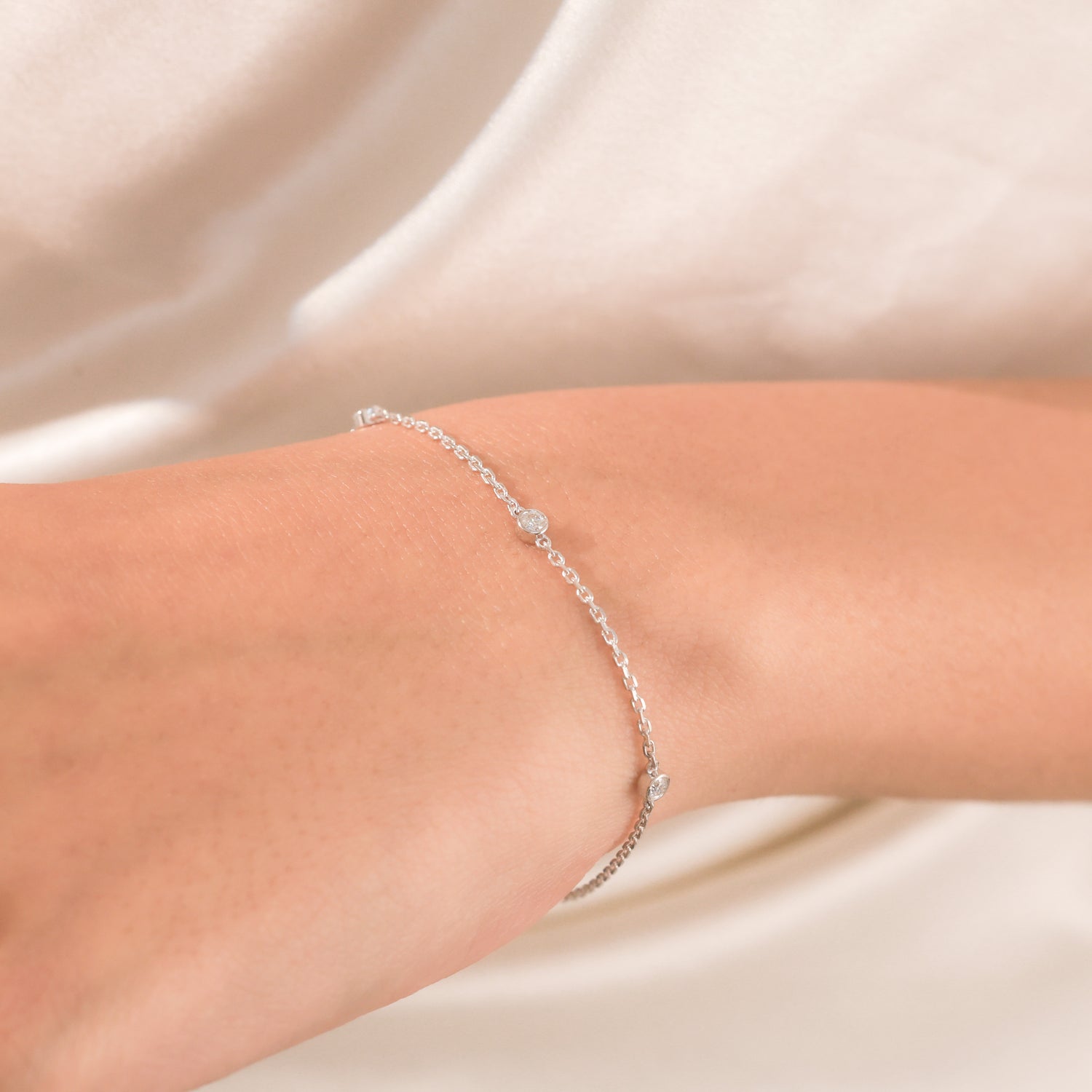 0.11 CT Lab Diamond Distance Bracelet