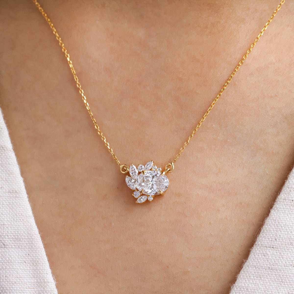 1.60 CT Natural Oval Cut Diamond Cluster Pendant Necklace