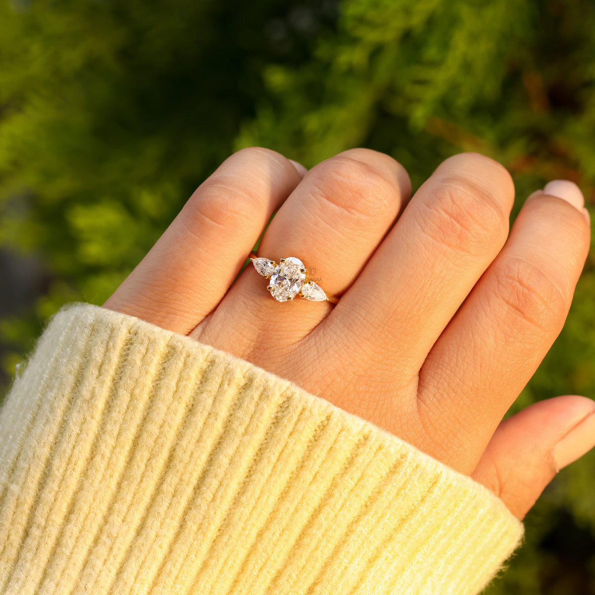 Lab Grown 3 Stone Oval Diamond Engagement Ring