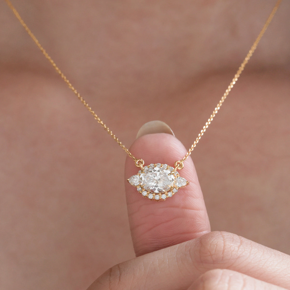 Pear And Round Cut Diamond Cluster Necklace