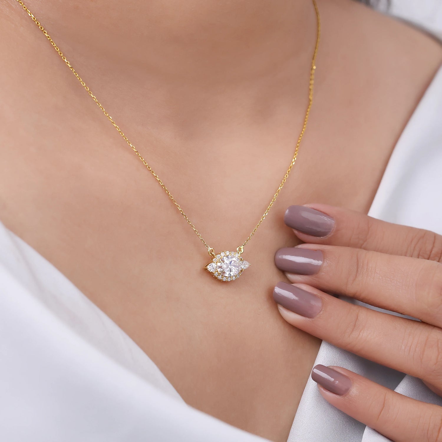 1.70 CT Lab Diamond Oval Halo Necklace