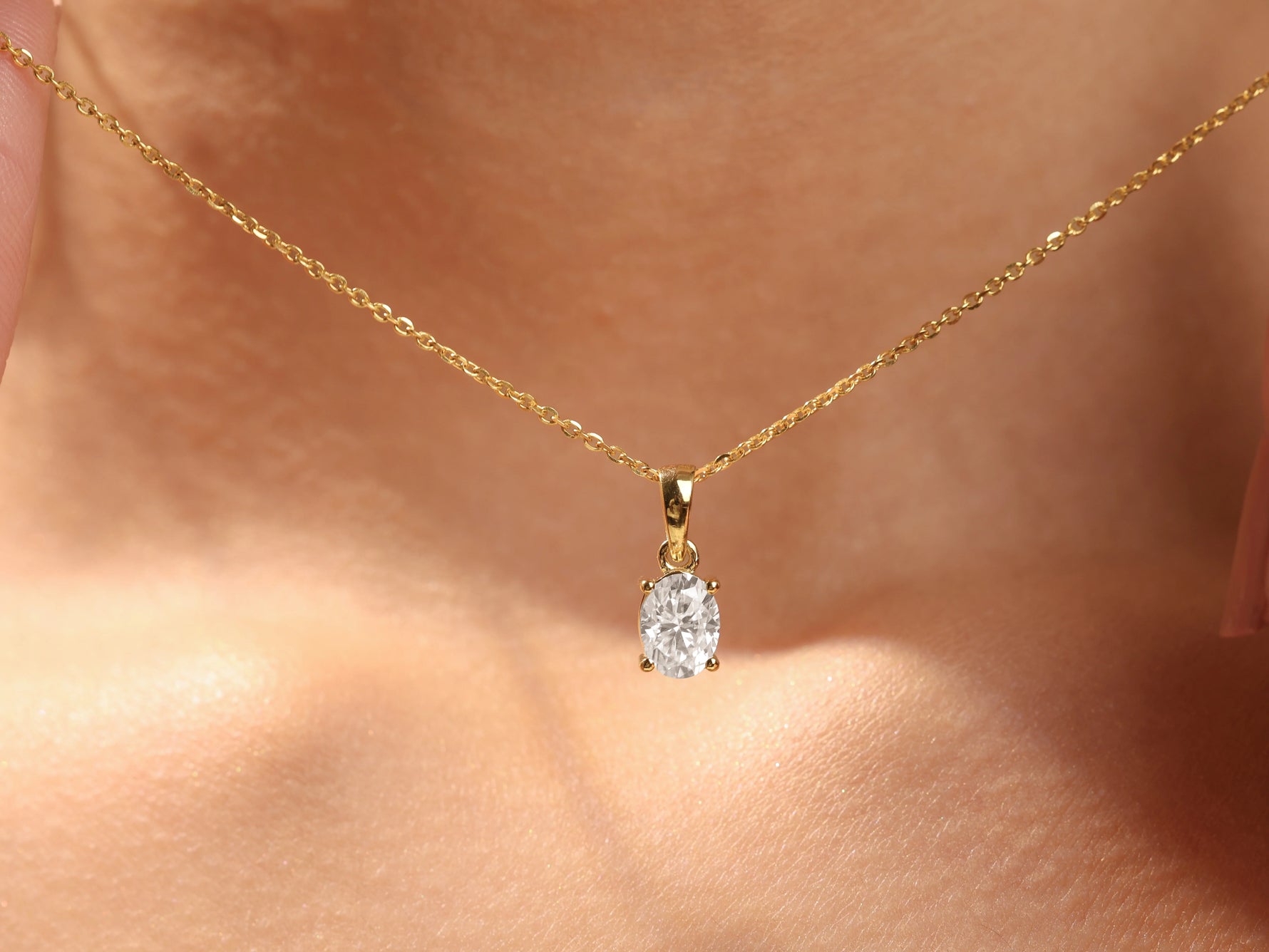Oval Solitaire Necklace