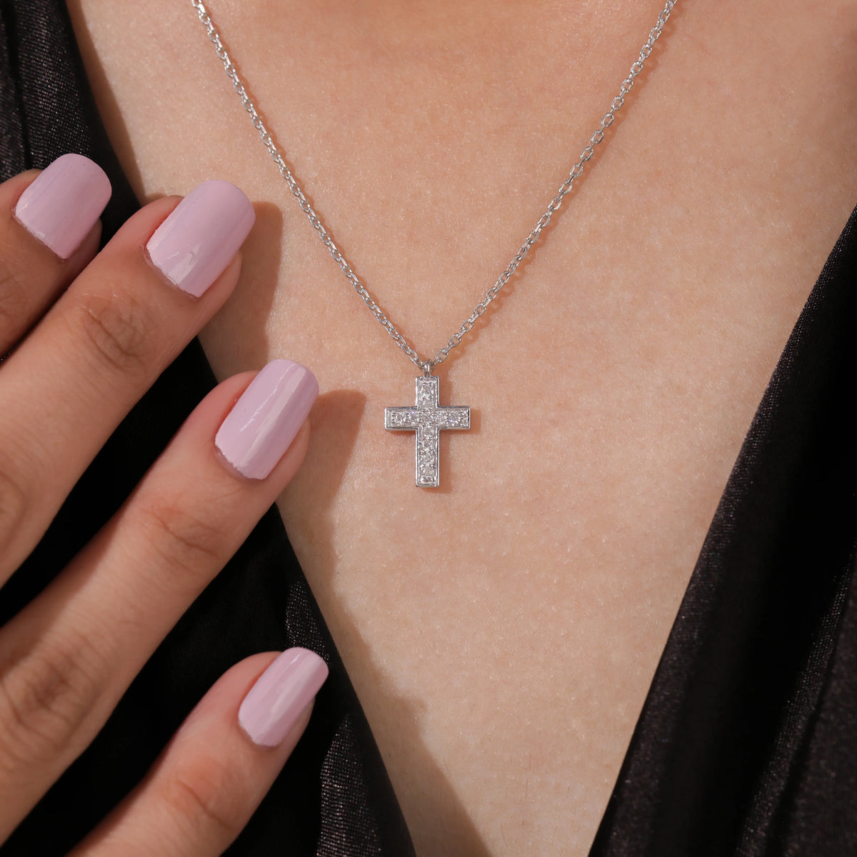 Round Diamond Cross  Necklace
