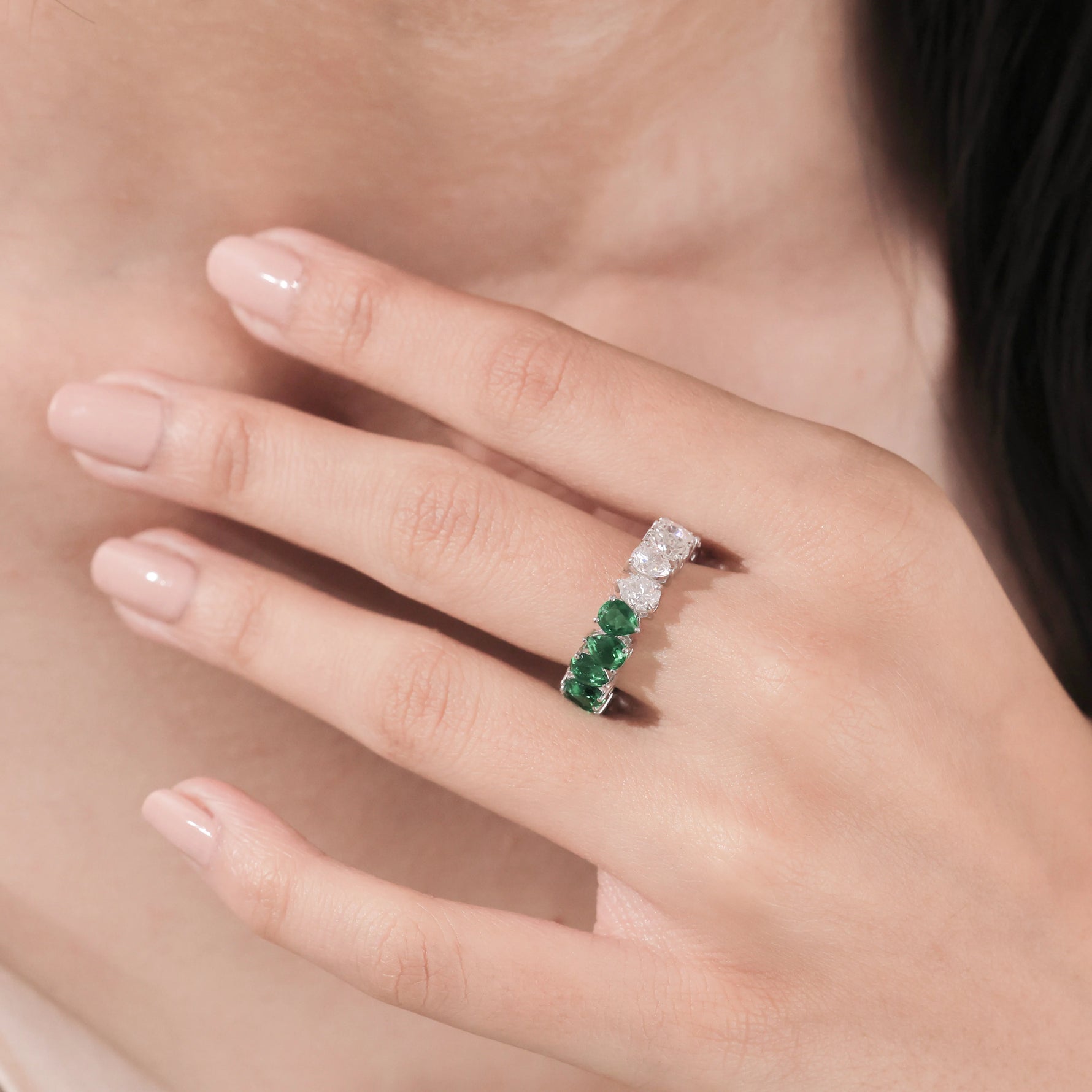 14K White Gold Emerald Gemstone Women Ring