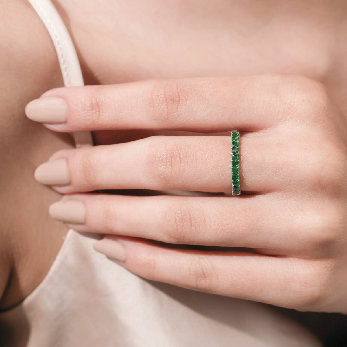 Princess Cut 10K Gold Emerald Gemstone Full Eternity Ring