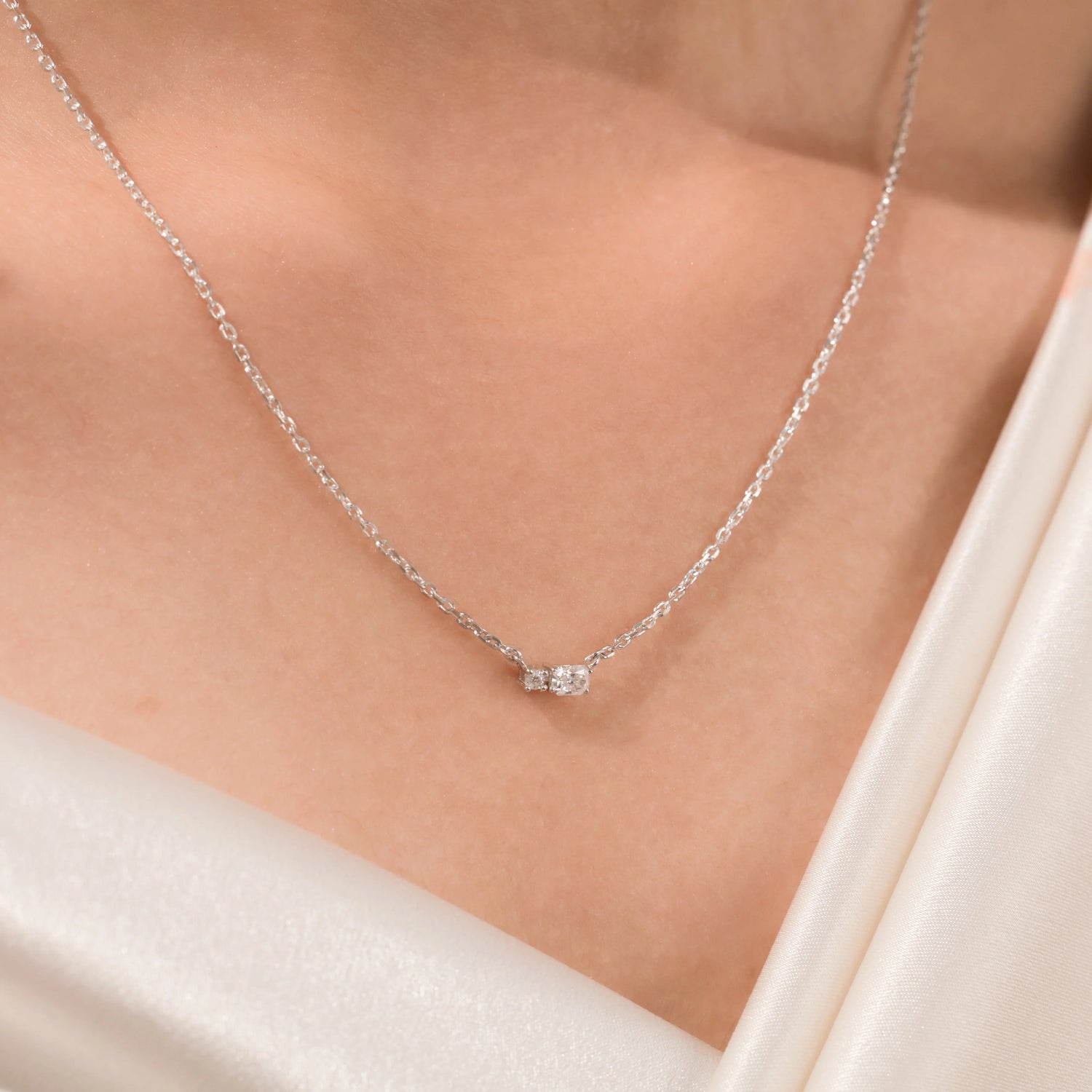 18K White Gold Radiant and Round Diamond Necklace