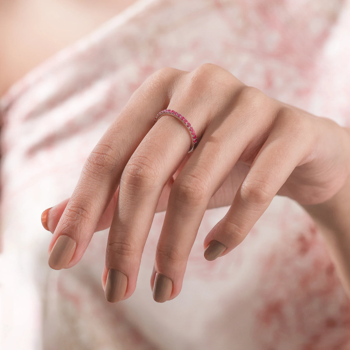 Round Cut Ruby Gemstone Ring 