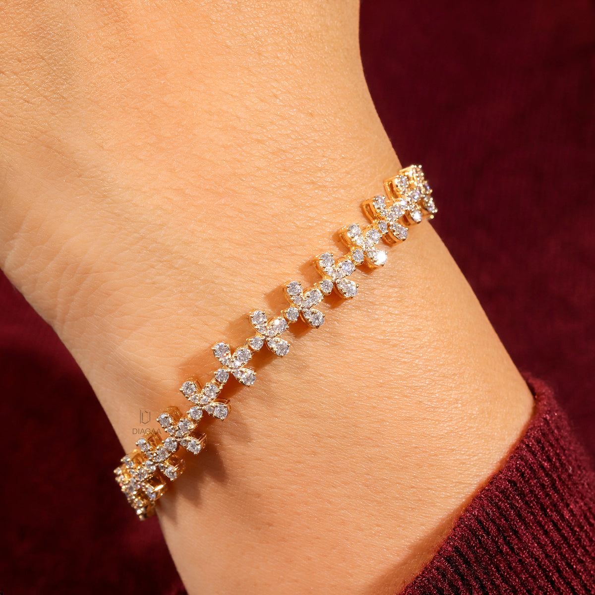 Round Natural Diamond Flower Tennis Bracelet