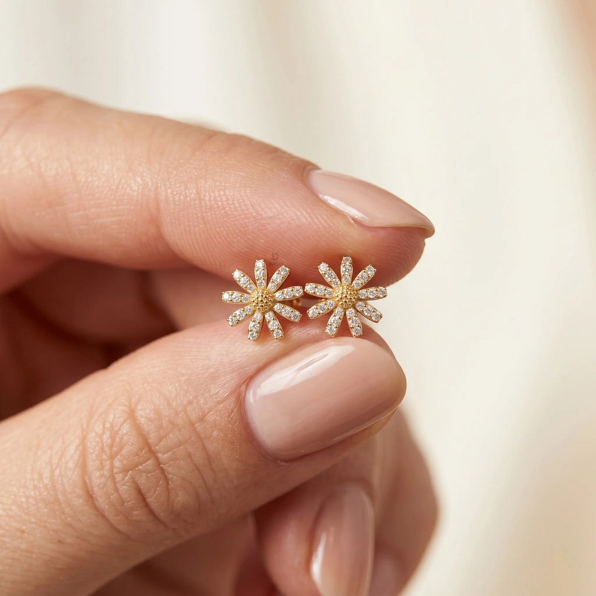 0.31 CT Lab Grown Diamond Daisy Stud Earrings