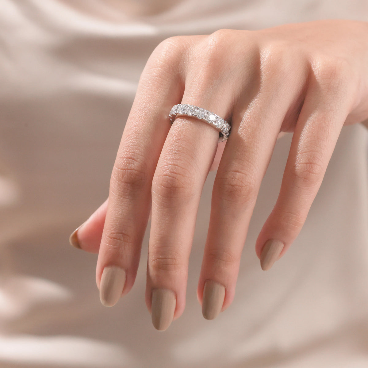 Round Gold Full Wedding Ring 