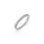 This white gold ring displayed on 3d view is made with brilliant round diamond set in prong setting