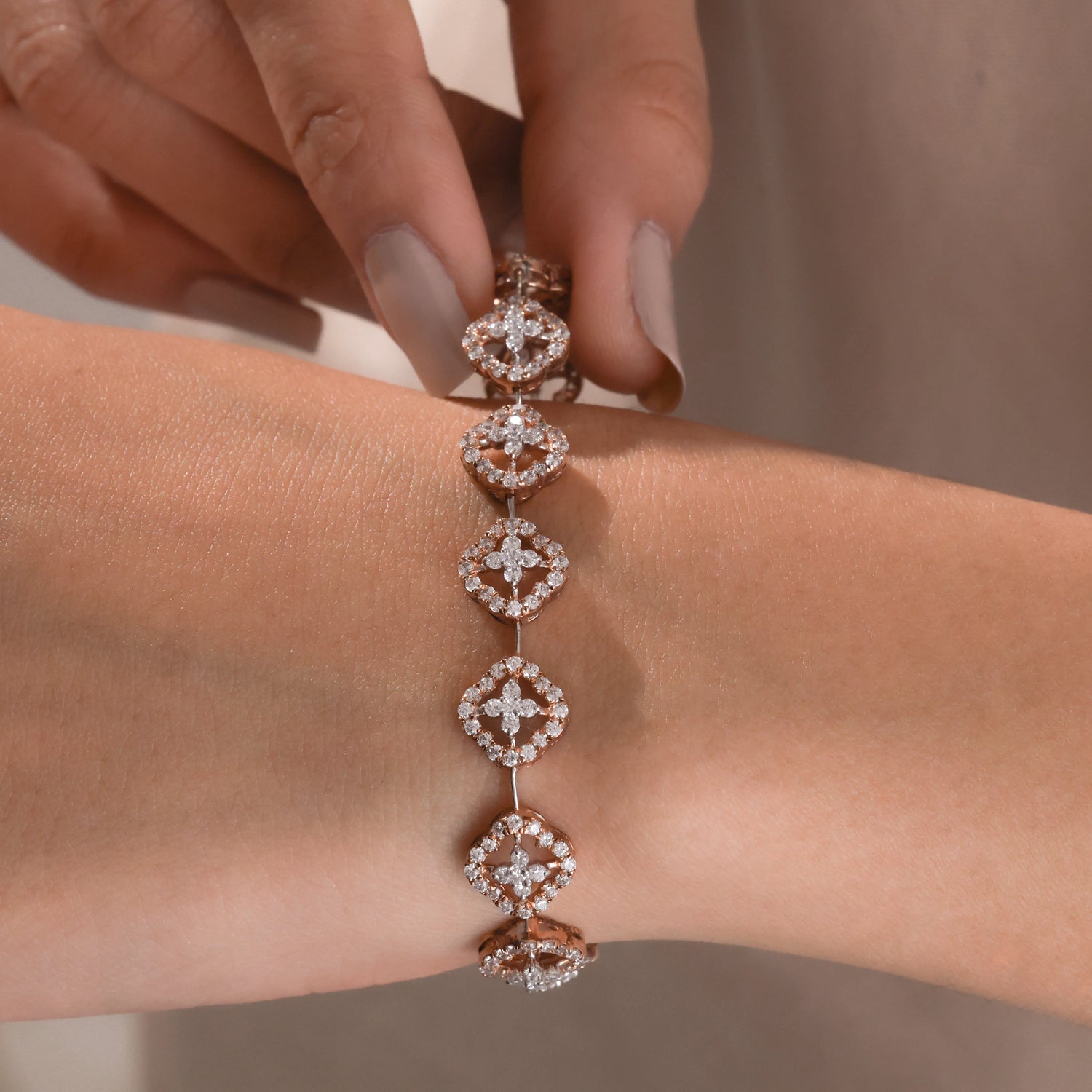 3.41 CT Lab Grown Diamond Link Bracelet