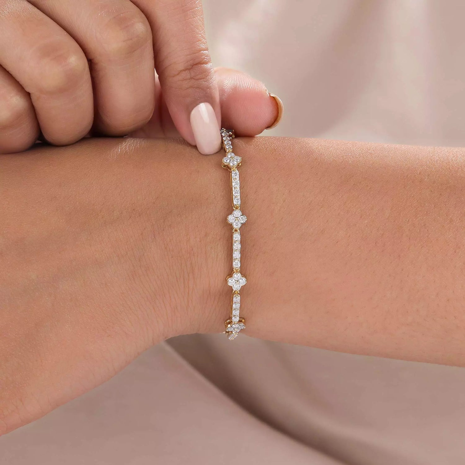 2.60 CT Round Lab Diamond Flower Tennis Bracelet