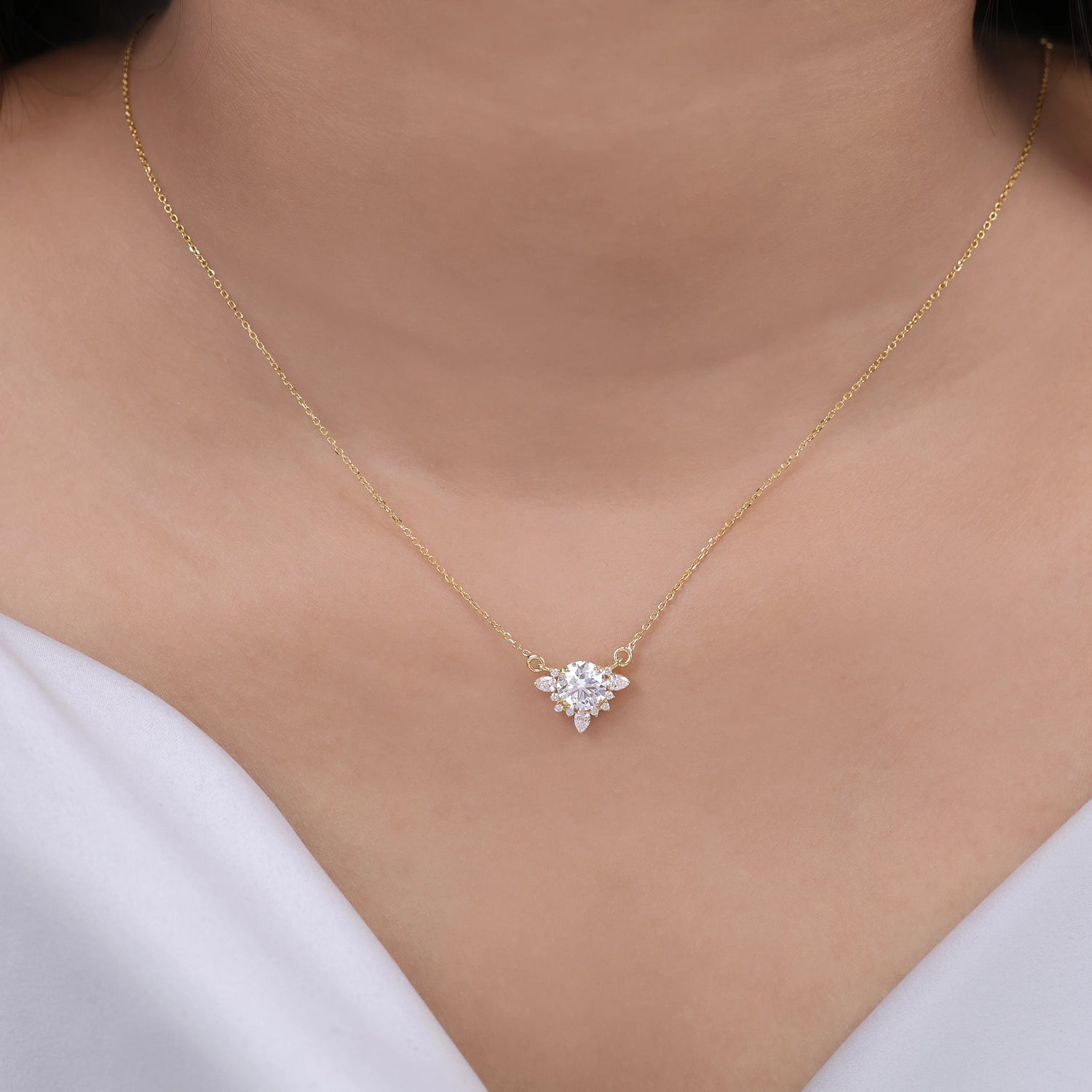 1.45 CT Natural Round Diamond Cluster Necklace