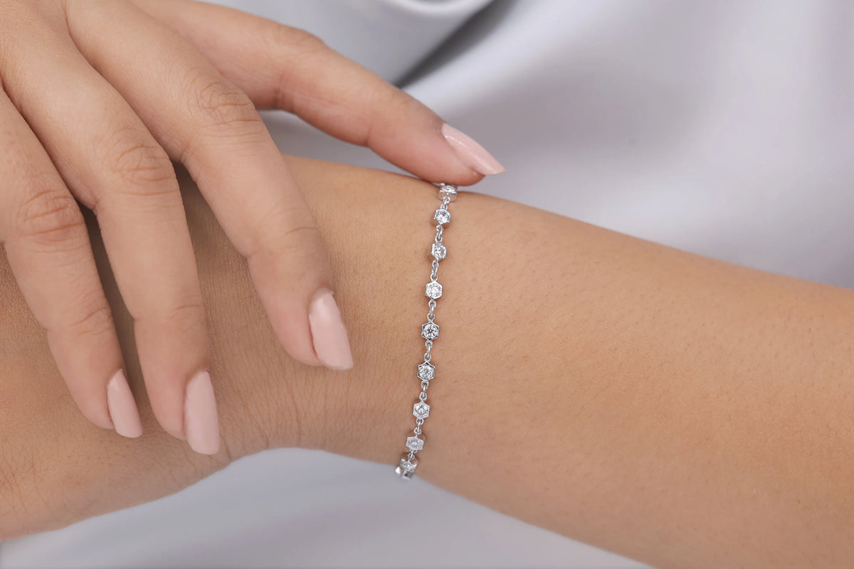 14K White Gold Chain Tennis Bracelet