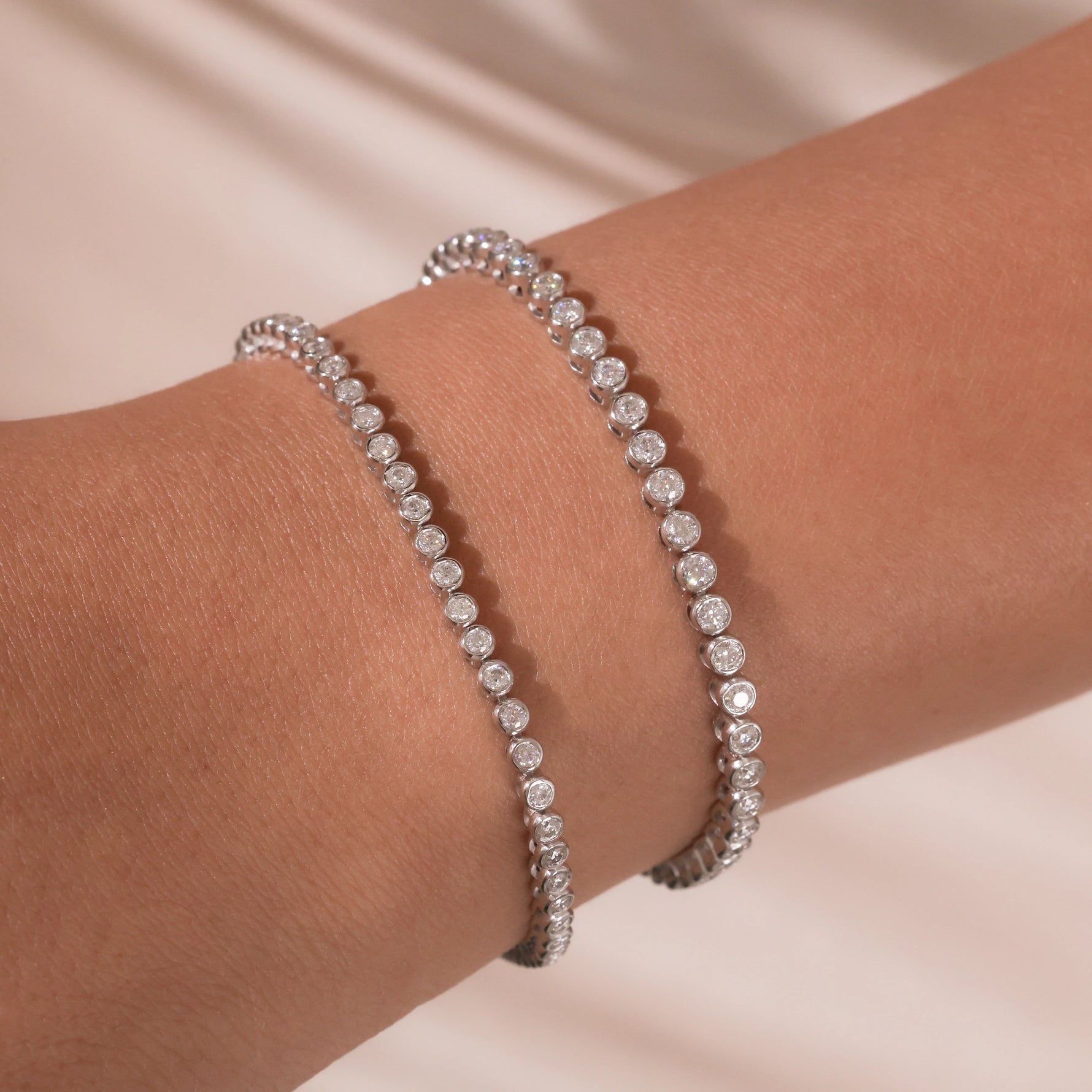 Round Diamond Women Tennis Bracelet 