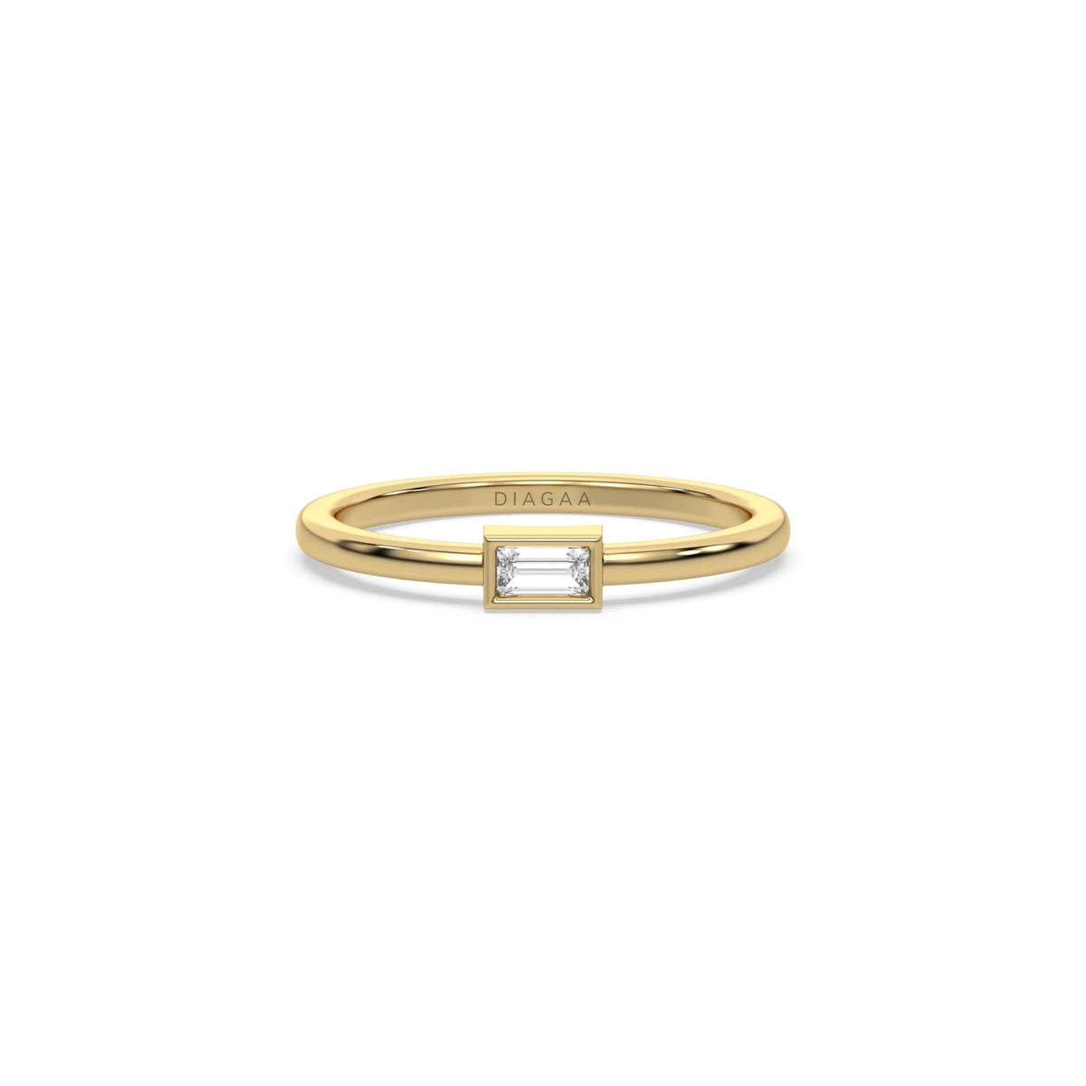 This yellow gold ring displayed on front view is made with baguette solitaire diamond in bezel setting