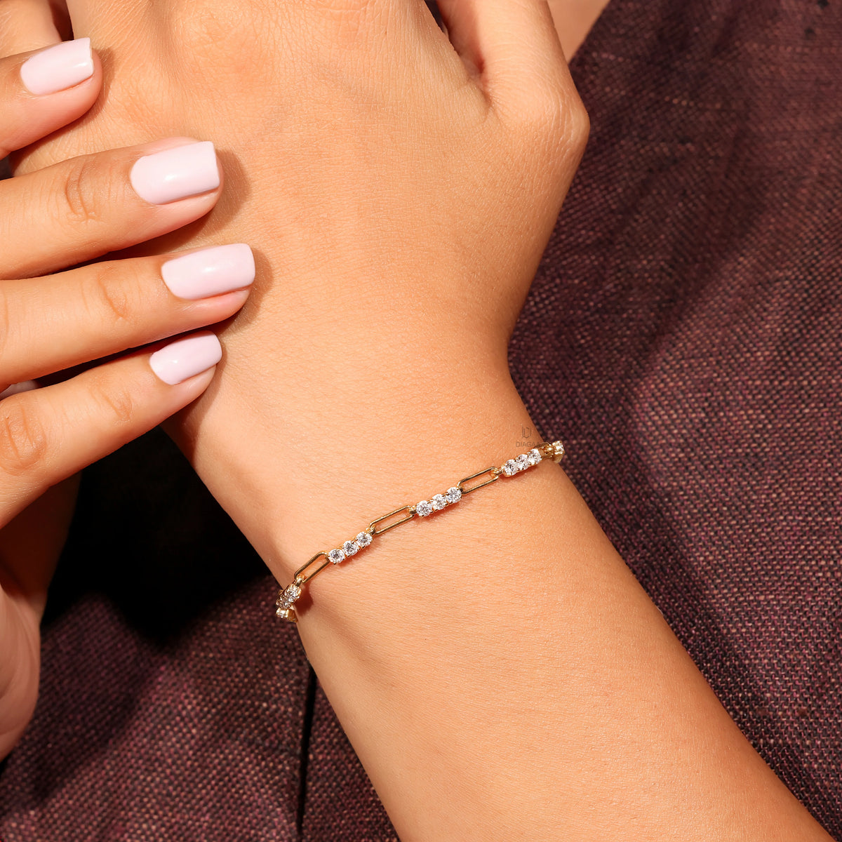 Round Lab Grown Diamond Paperclip Link Bracelet
