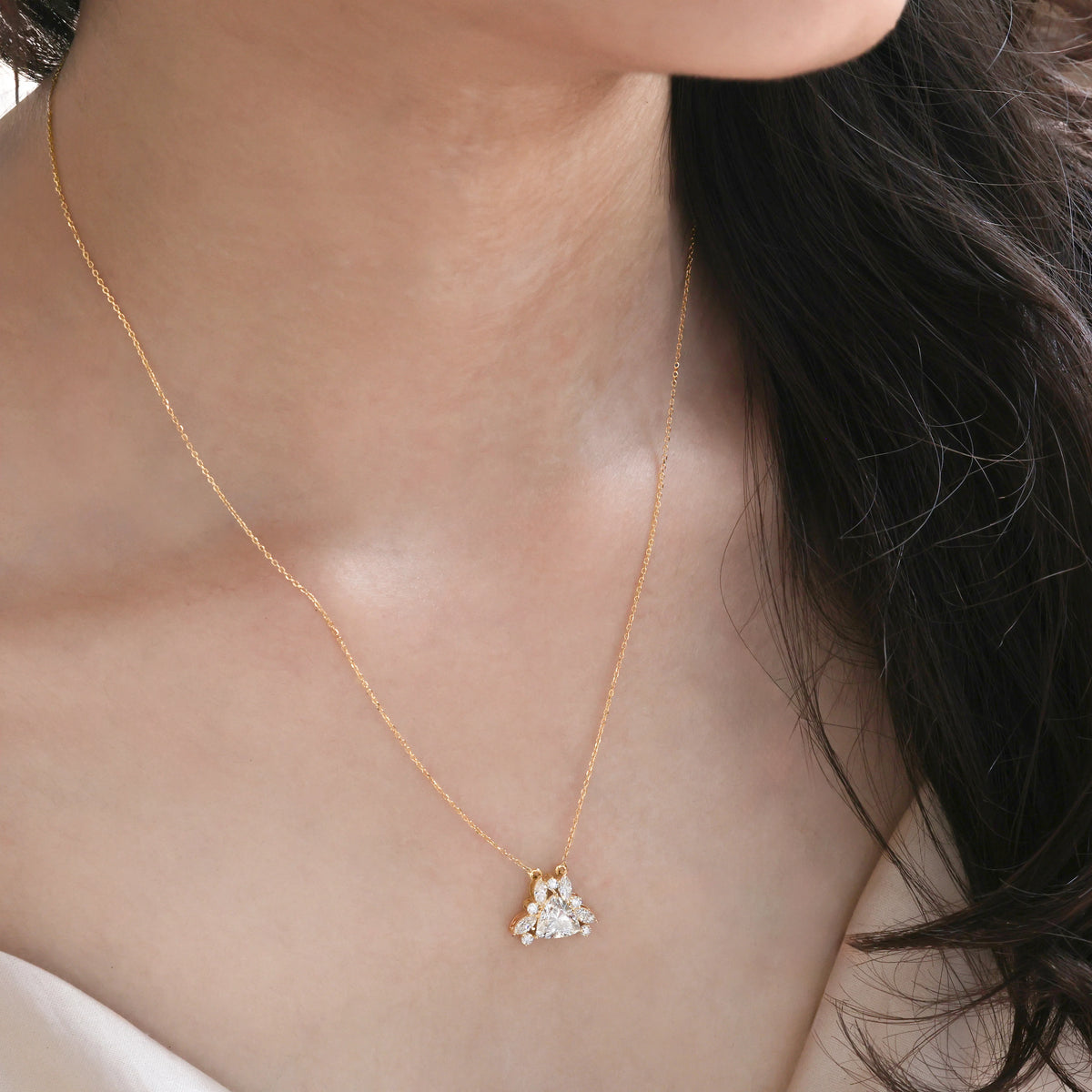 Trillion diamond Women cluster Necklace