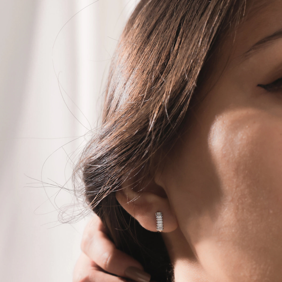 10K White Gold Baguette Hoops Earrings