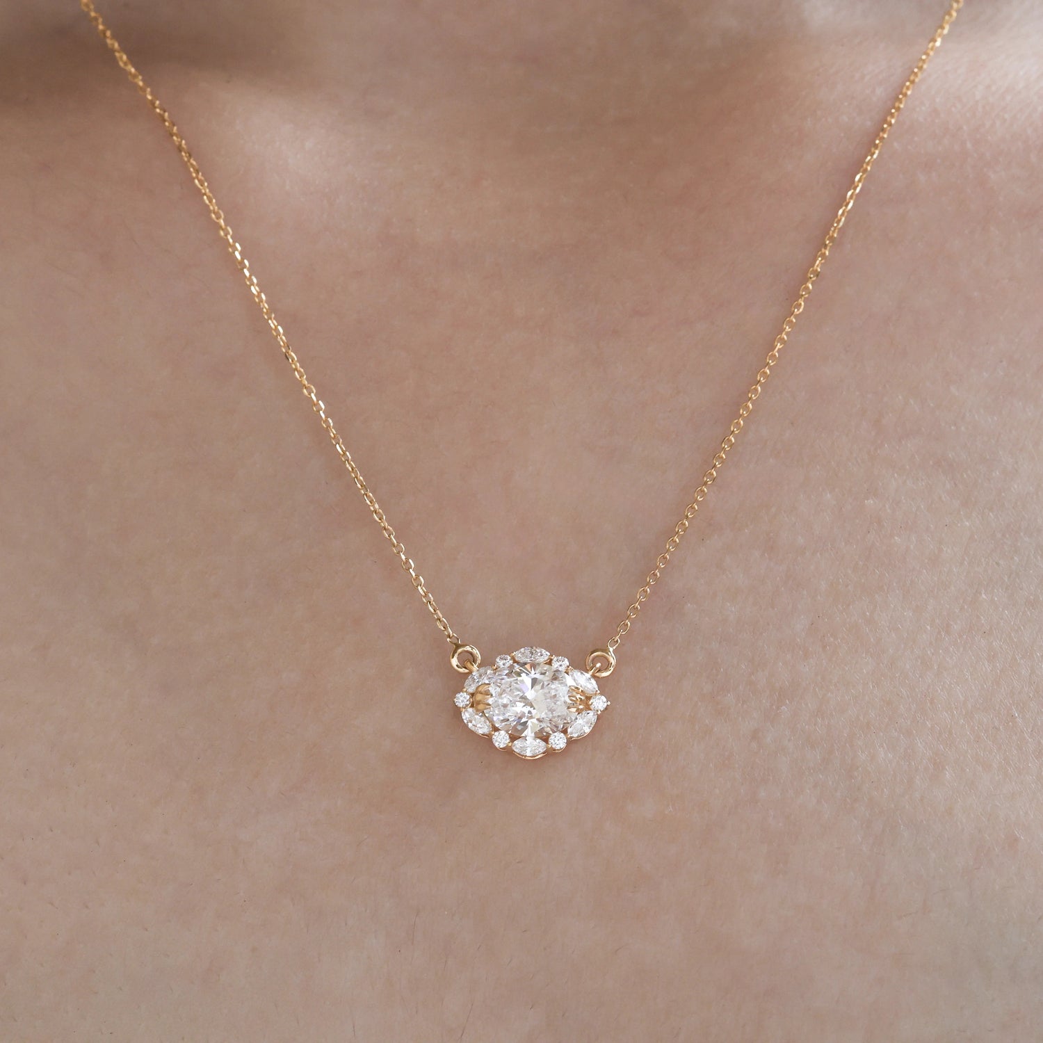 Round Cut Diamond Women Cluster Necklace