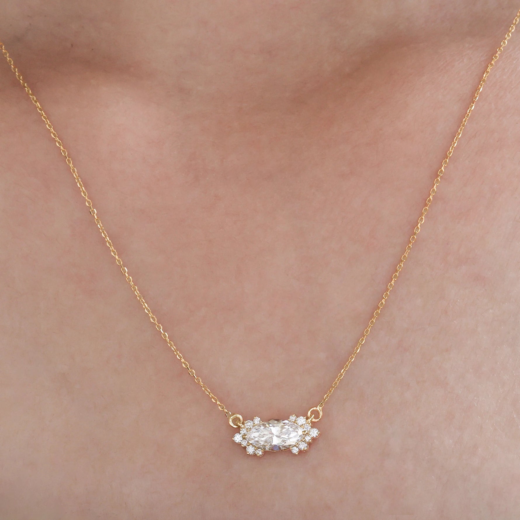Round Diamond Cluster Necklace