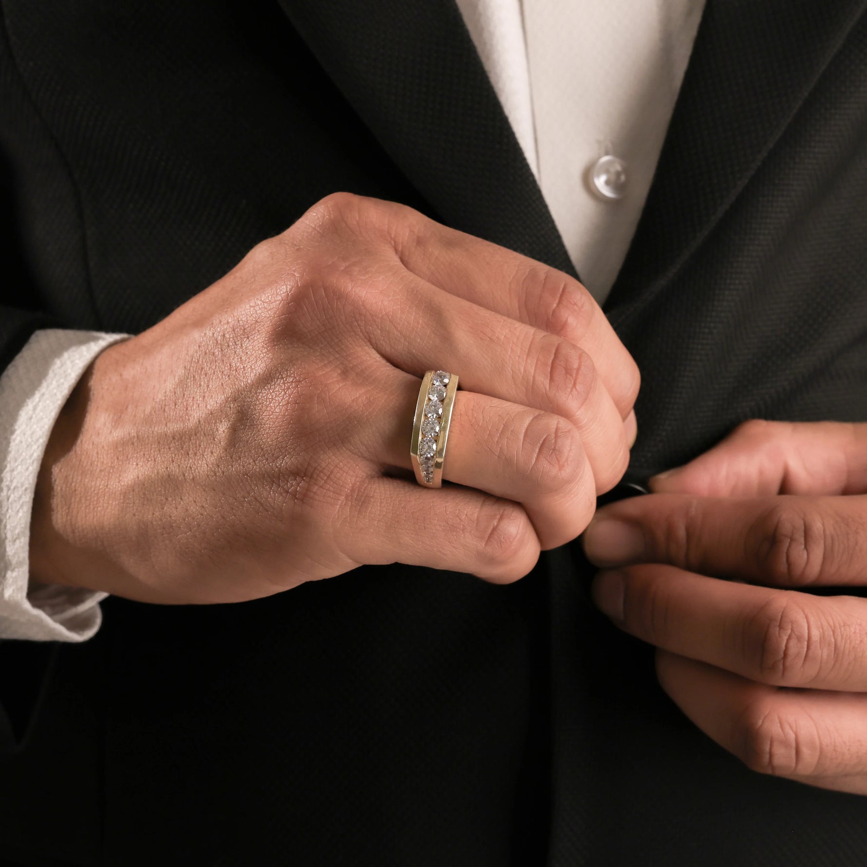 Mens Gold Wedding Ring 