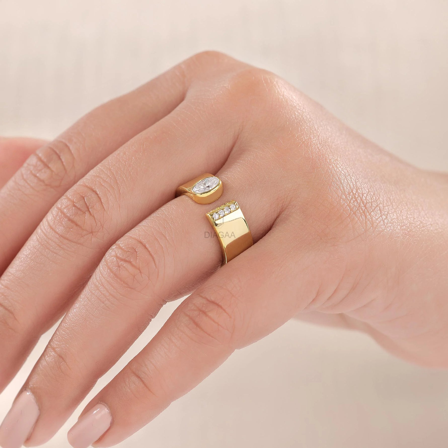 18K Yellow gold open ring with oval and round diamonds in a thick band cuff wedding band
