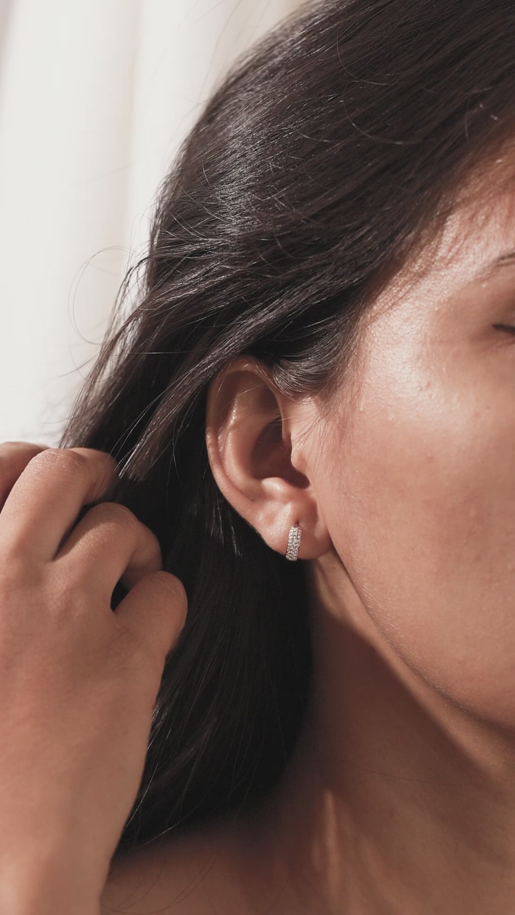 Round Diamond Gold Earring 