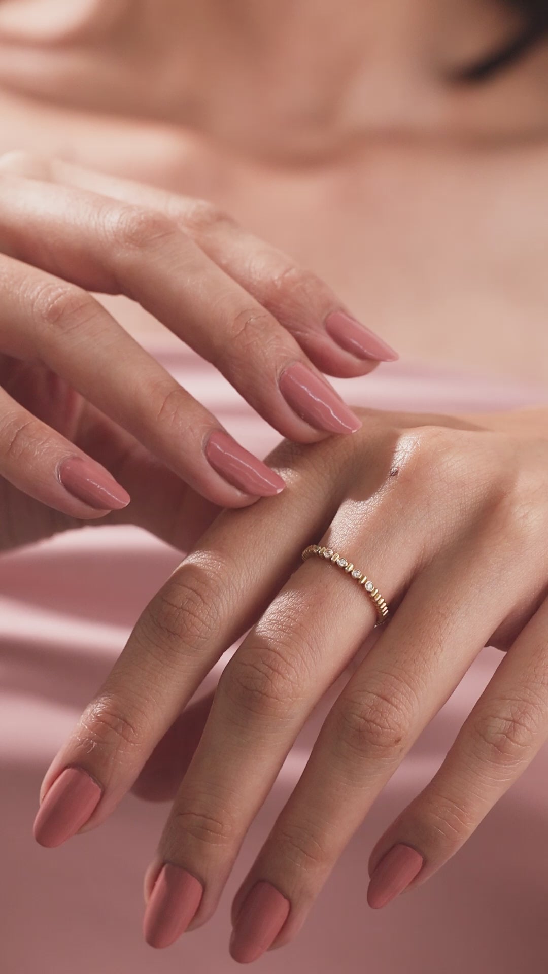 Round Diamond Small Diamond Ring