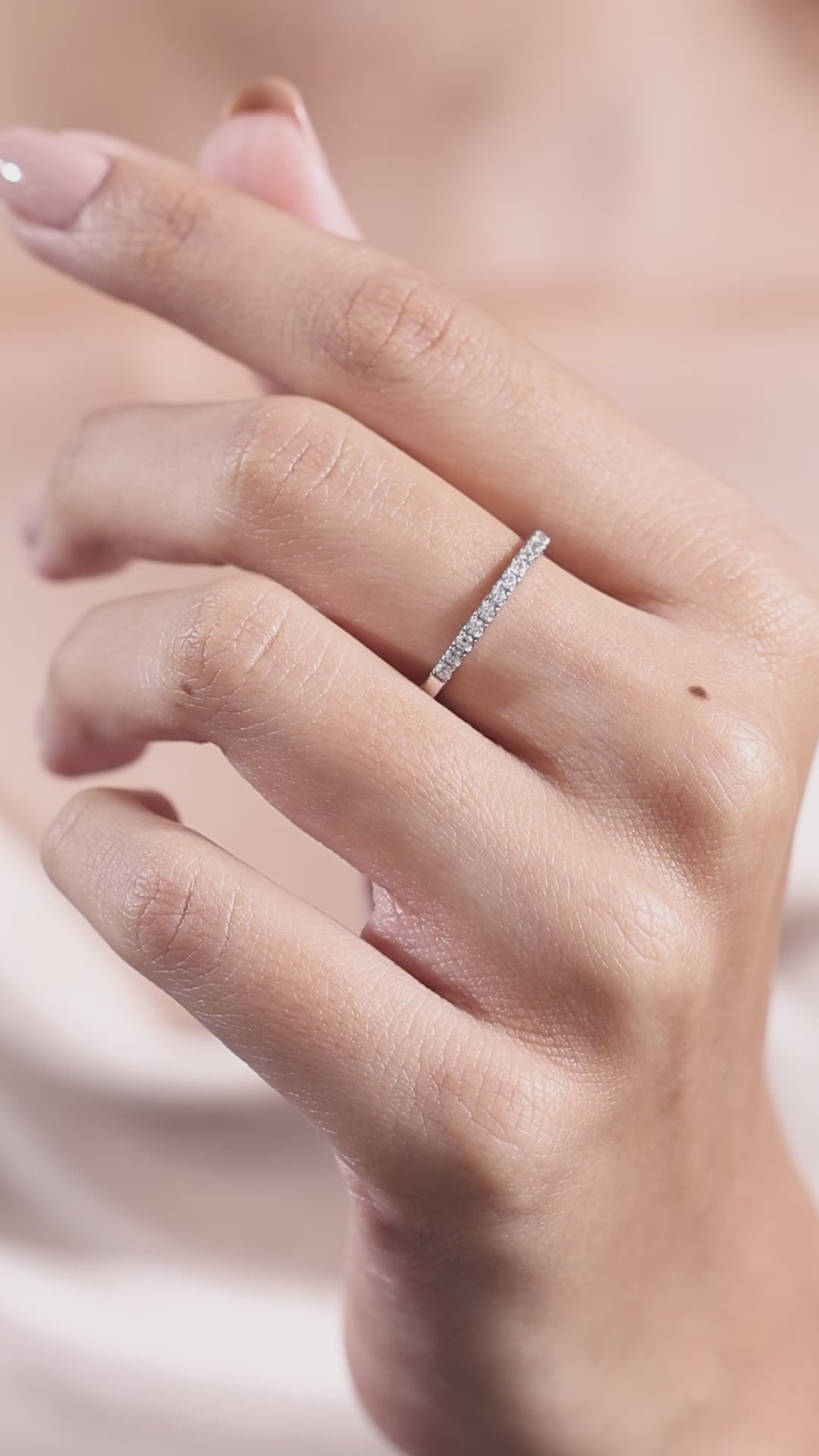 Round Diamond Eternity Ring 