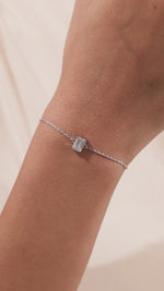 Emerald Diamond Solitaire Bracelet 