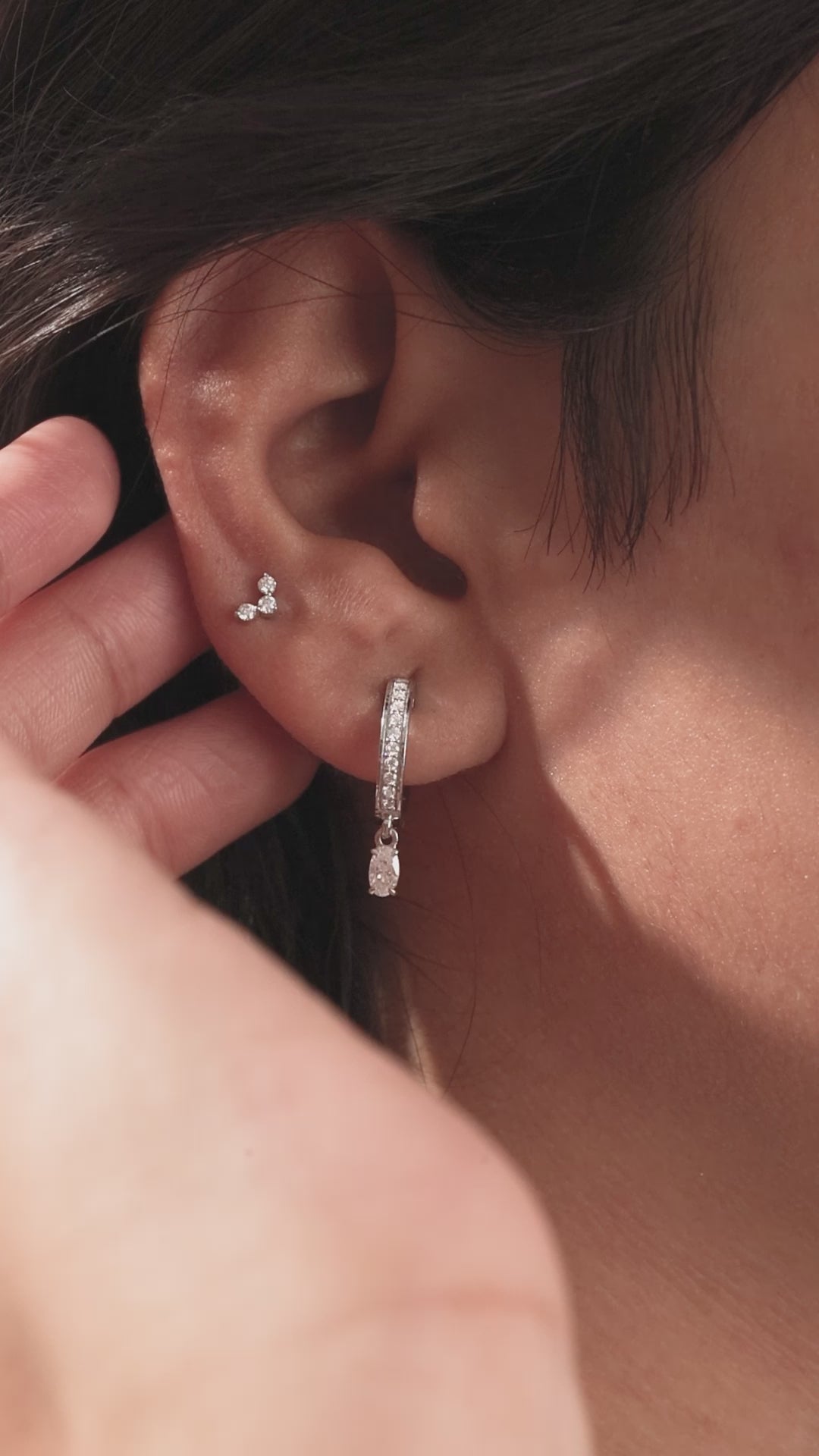 Oval Diamond Dangle Hoops Earring 