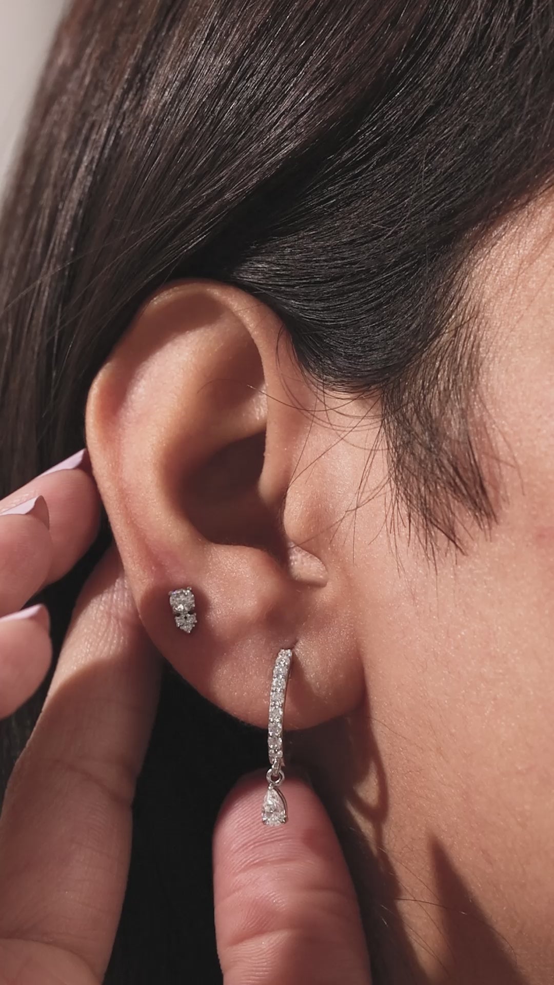 Pear Diamond Dangle Earring 