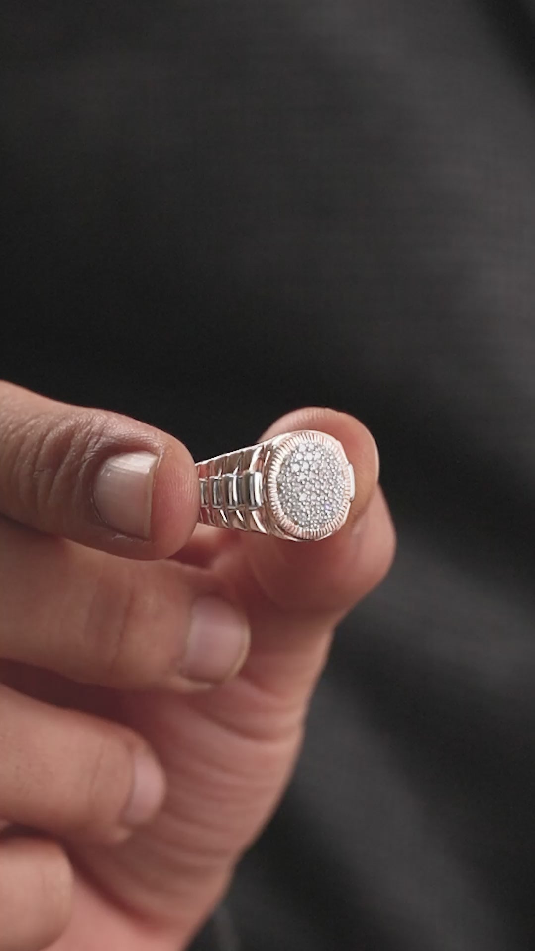 Round Diamond Mens Wedding Ring