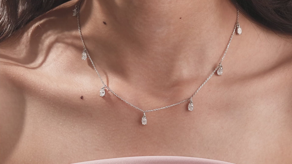 18K Yellow Gold Oval Diamond Dangling Necklace