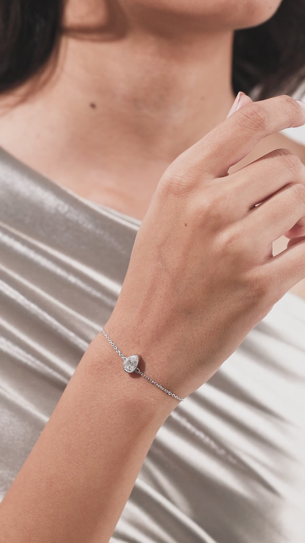 Pear Diamond Gold Bracelet 