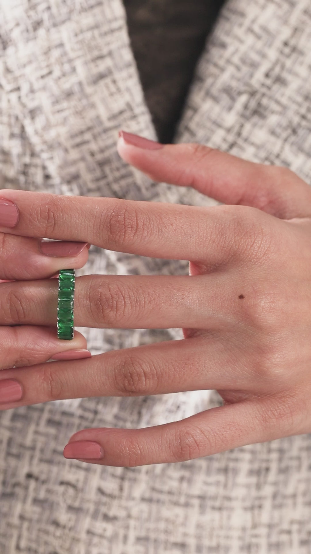 Emerald Gemstone 14K Gold Ring